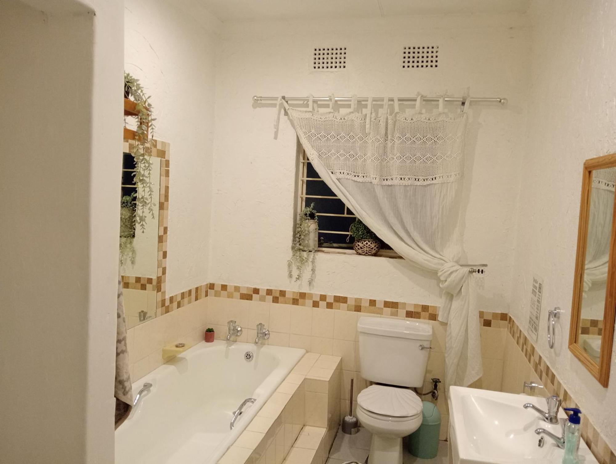 Be Our Guest Near Or Tambo International Airport Apartment Boksburg Luaran gambar